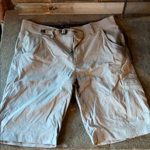 Prana Stretch Zion Short